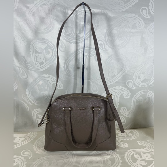 Furla two way bag - shoulder strap included - Picture 2 of 16